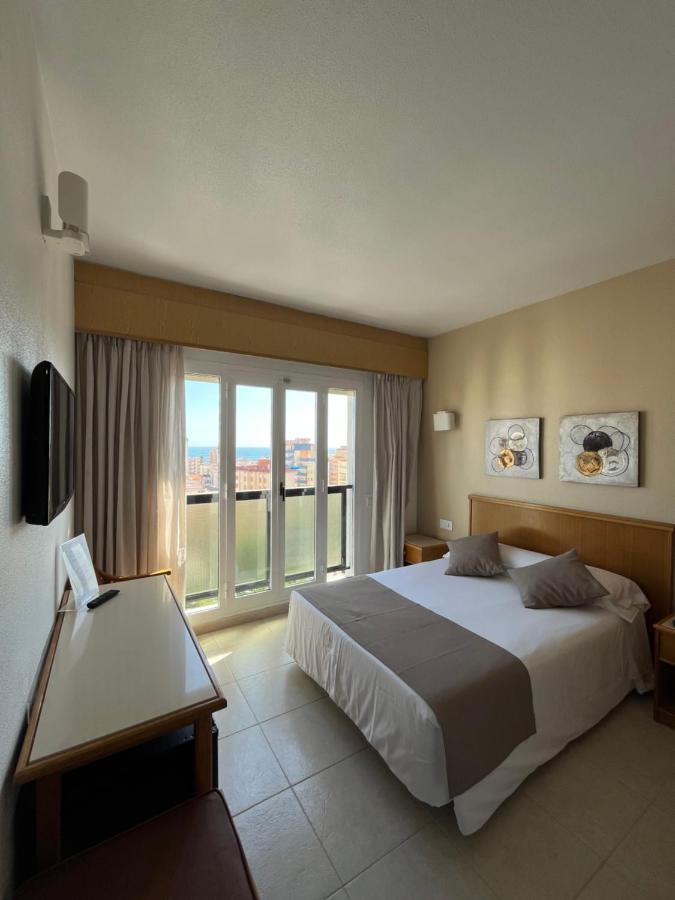 גאנדיה Hotel Albatros מראה חיצוני תמונה